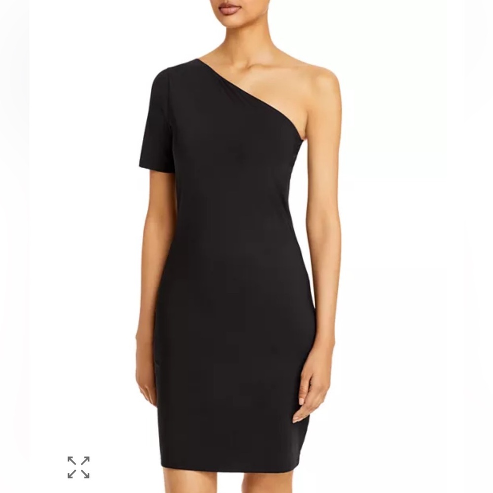 Elegant Black One-Shoulder Dress